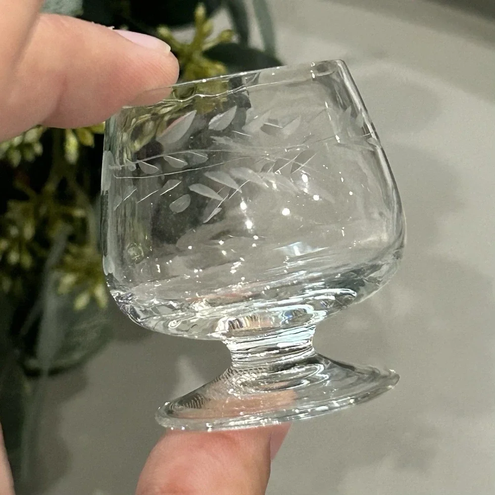 Vintage Mid-Century Etched Wheat Design Mini 1.75